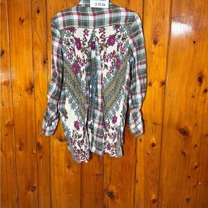 Aratta Silent Journey: Plaid Button-Up Shirt Sz M with paisley back panel